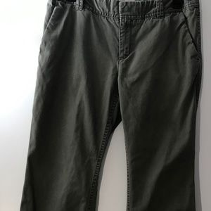London jeans green chinos size 4 Marissa fit